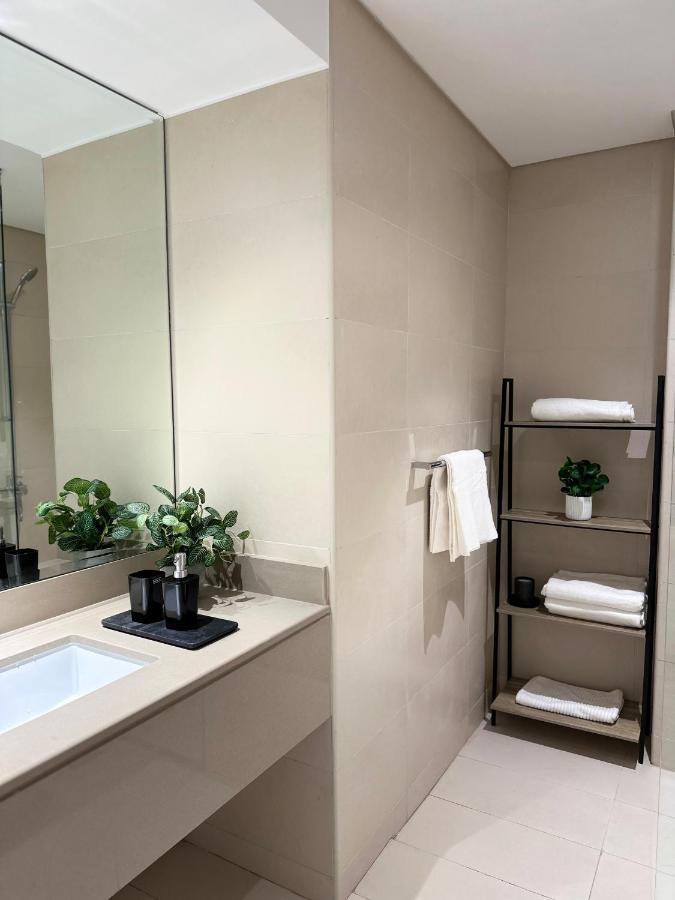 Apartment Out Of Mood ! Luxury Stay!! Yas Island Abu Dhabi